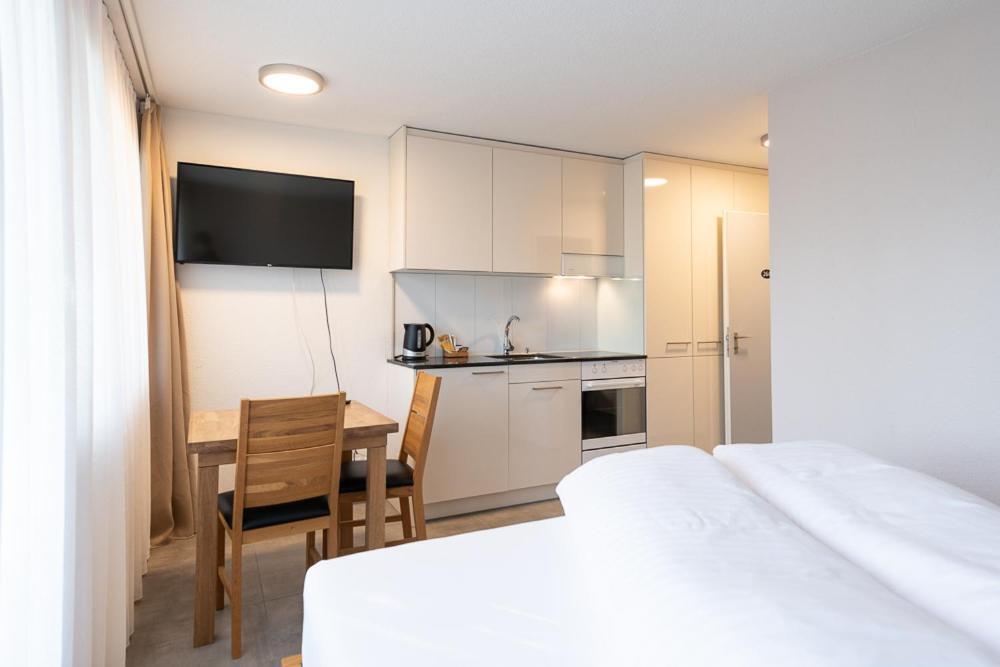 Noah Hotel Ruti  Luaran gambar